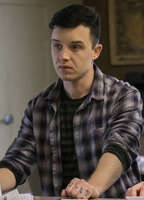 Shameless Nude Scenes - Naked Pics and Videos at Mr. Man