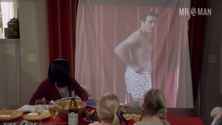 Modernfamily 08x21 tyburrell hd 02 small 3